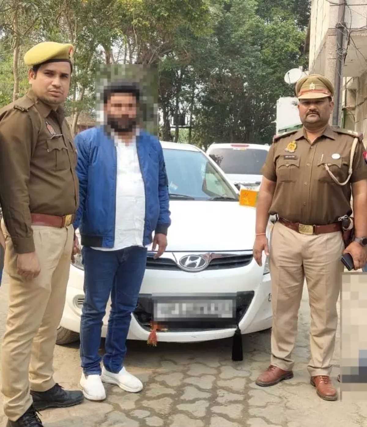 एलिवेटेड रोड पर दो किमी तक बैक गियर में गाड़ी चलाने वाला गिरफ्तार